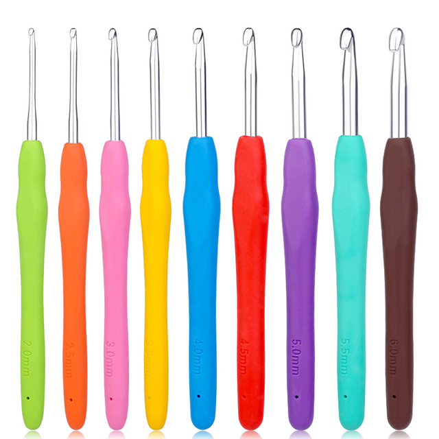 TLKKUE Crochet Hooks Set Colorful Soft Handle Knitting Hook